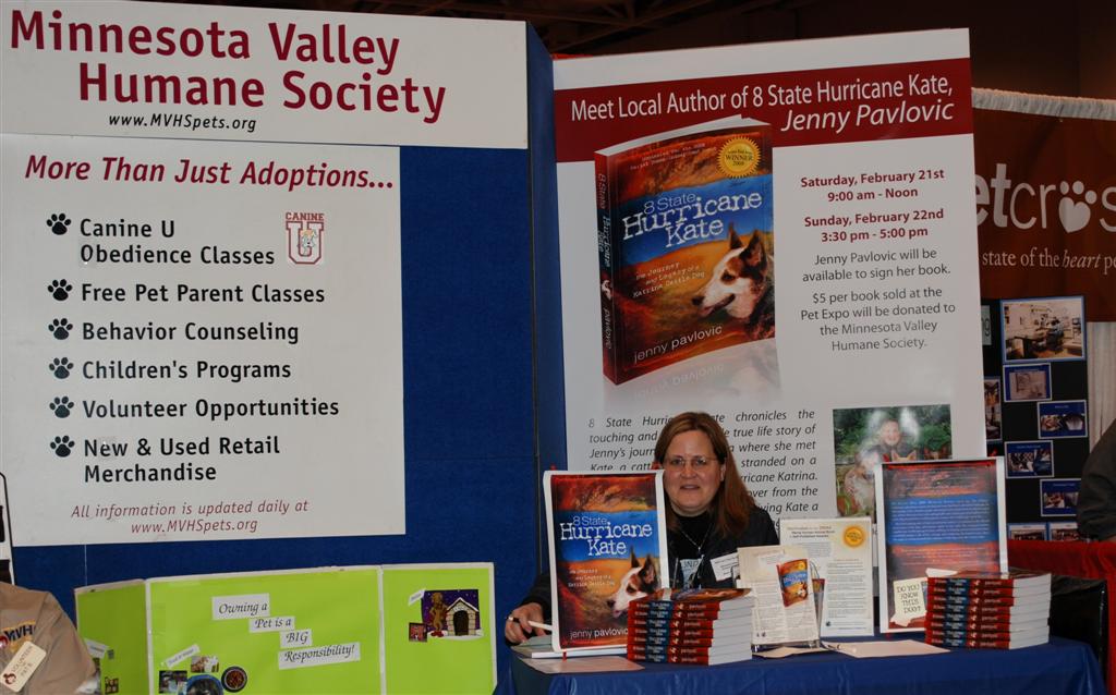 Jenny at Twin Cities Pet Expo MVHS Booth